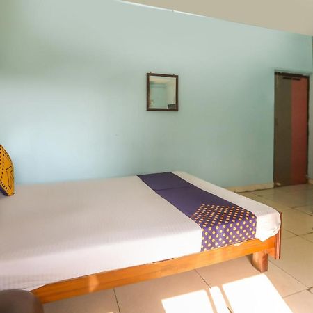 Spot On 10470 Hollywood Joka Hotel Bhasa Luaran gambar