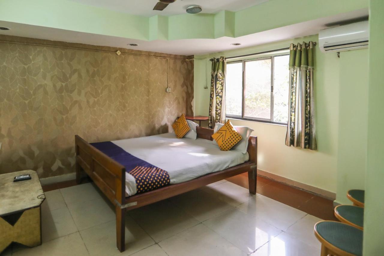 Spot On 10470 Hollywood Joka Hotel Bhasa Luaran gambar