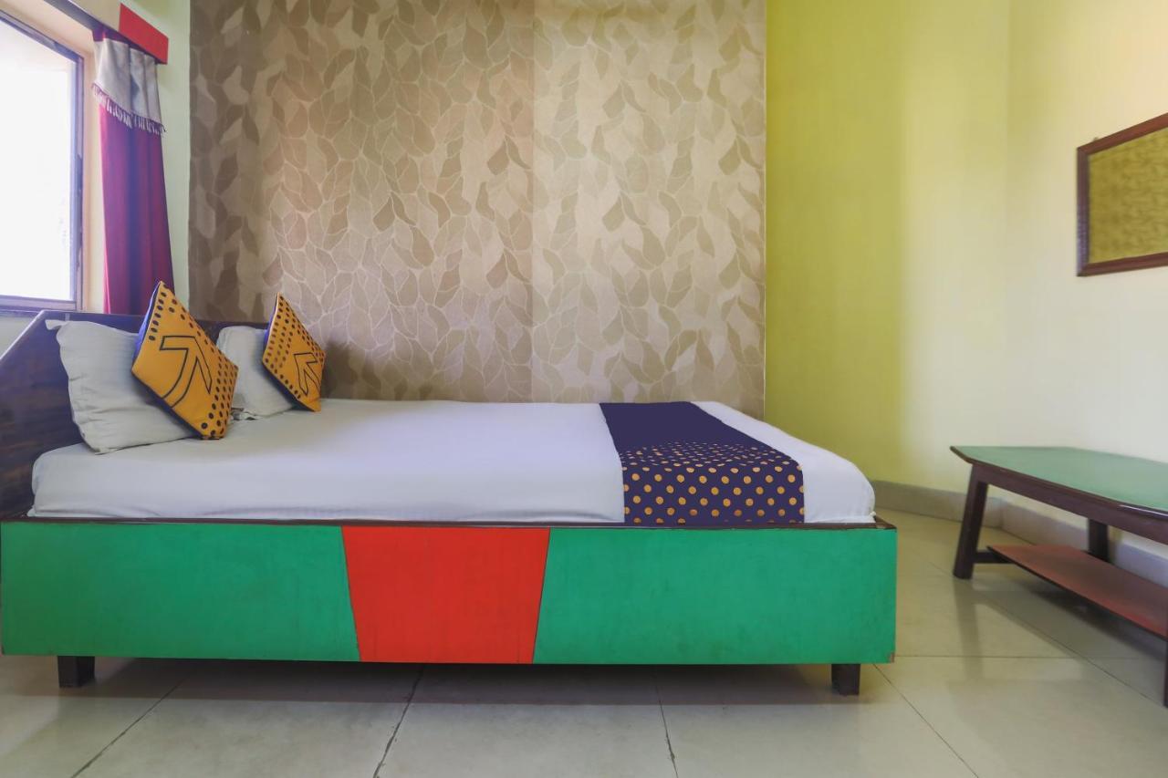 Spot On 10470 Hollywood Joka Hotel Bhasa Luaran gambar