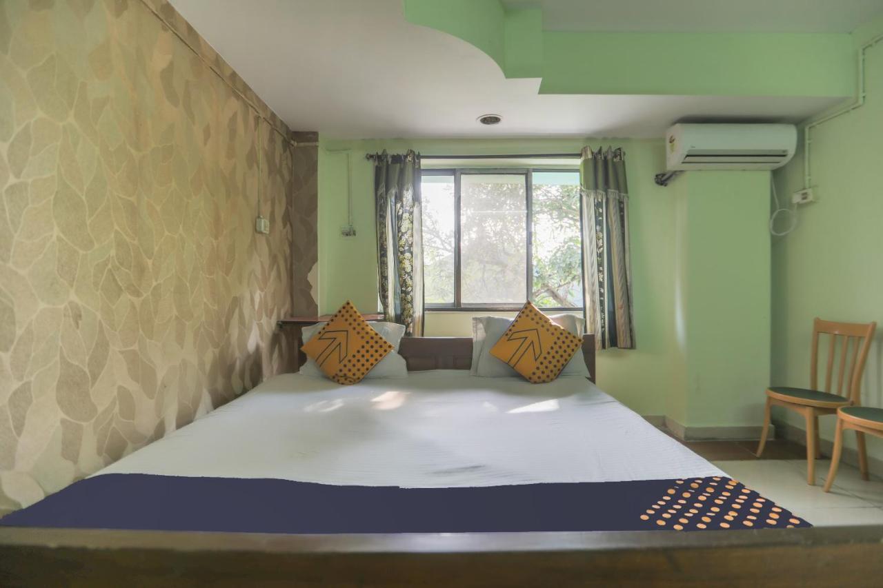 Spot On 10470 Hollywood Joka Hotel Bhasa Luaran gambar